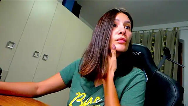 GodlyTheia online show from 10/25/25, 04:29