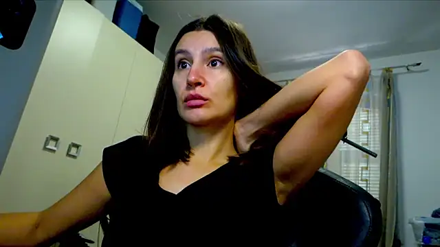 GodlyTheia online show from 11/10/25, 12:43