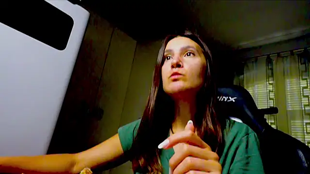 GodlyTheia online show from 06/03/26, 04:33