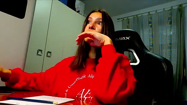 GodlyTheia online show from 12/22/25, 02:06