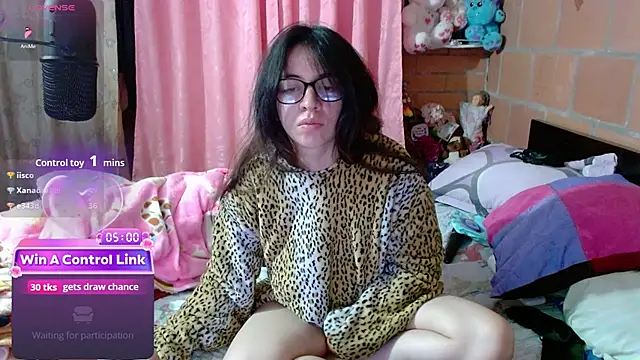 Maggie Fox3 online show from 04/11/26, 07:05