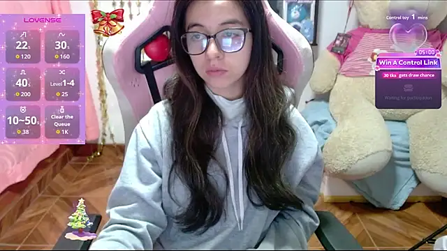 Maggie Fox3 online show from 12/14/25, 12:50