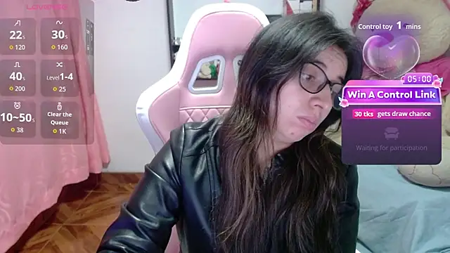 Maggie Fox3 online show from 02/07/26, 03:14