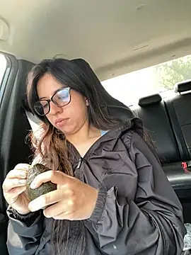 Maggie Fox3 online show from 04/02/26, 03:30