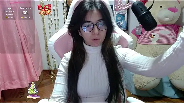 Maggie Fox3 online show from 01/07/26, 12:37