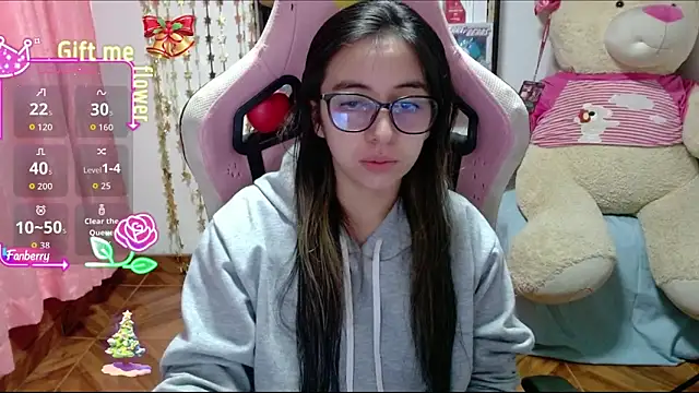 Maggie Fox3 online show from 11/13/25, 02:15