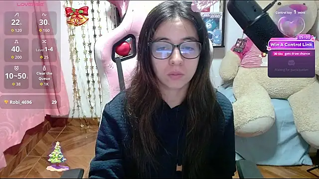 Maggie Fox3 online show from 12/23/25, 02:44