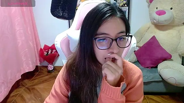 Maggie Fox3 online show from 02/18/26, 12:52