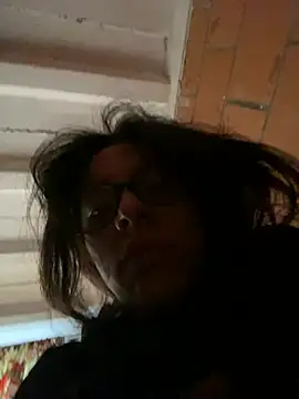 Maggie Fox3 online show from 04/06/26, 01:45