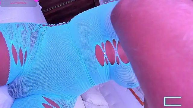 VictoriaVX online show from 01/18/26, 06:17