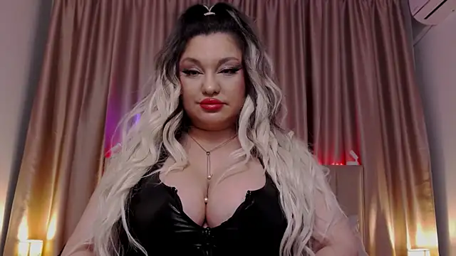 Larissa K online show from 11/12/25, 07:40