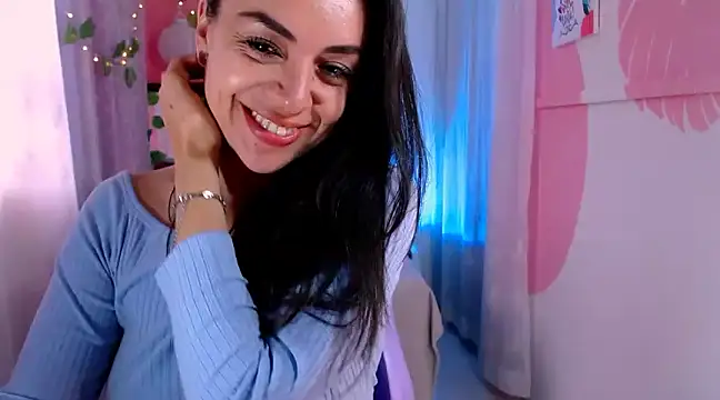 Snapshot of LATINGODDESS_X chatting on 02/13/25, 09:27 LATINGODDESS X online show from 02/13/25, 09:27
