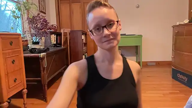 LeahWilde online show from 02/20/25, 10:15