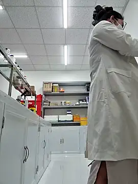 Snapshot of HinaLovely chatting on 02/11/26, 06:35 HinaLovely online show from 02/11/26, 06:35