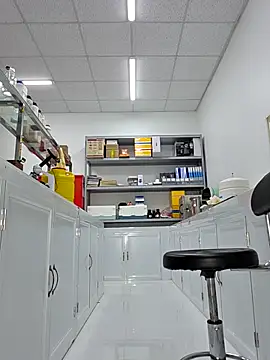 HinaLovely online show from 04/14/26, 03:44