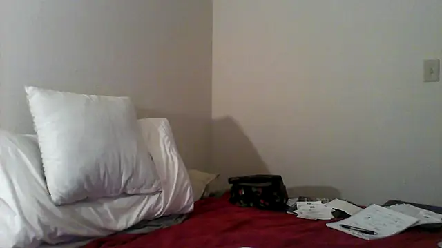 Snapshot of Jbblair01 chatting on 05/10/26, 01:20 Jbblair01 online show from 05/10/26, 01:20