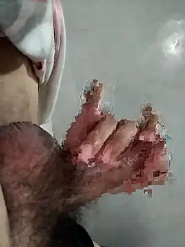 naghmi12 online show from 11/02/25, 02:00