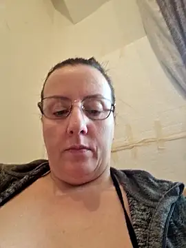 Goodass7 online show from 10/17/25, 08:06