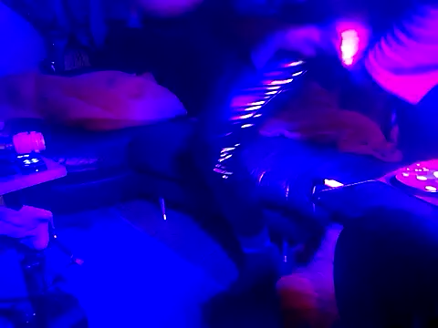 Crystalbitchx online show from 11/07/25, 09:41