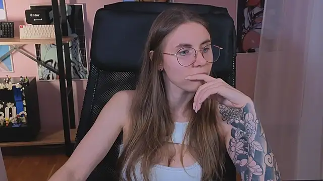  AnnaStark  online show from 09/20/25, 07:19