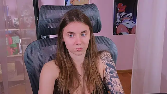  AnnaStark  online show from 12/03/25, 09:03