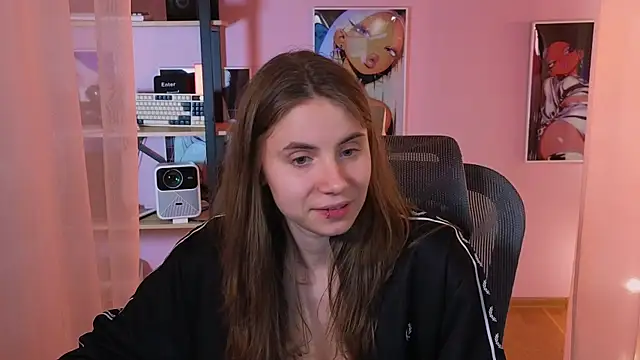  AnnaStark  online show from 05/20/26, 08:39
