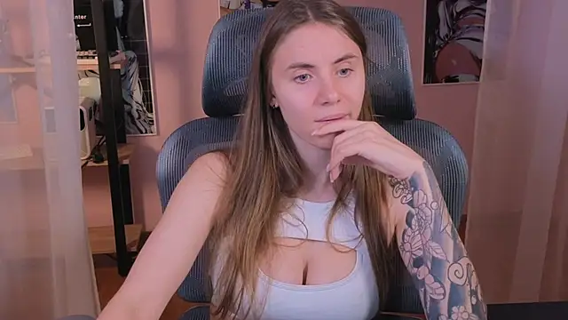  AnnaStark  online show from 11/12/25, 06:12