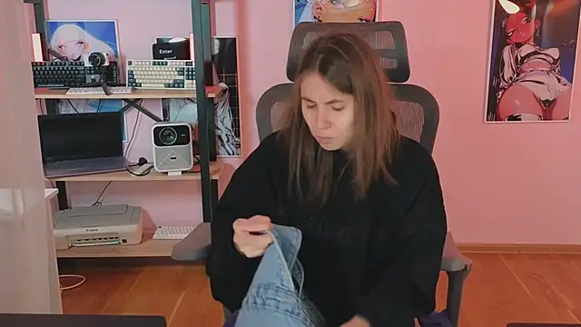  AnnaStark  online show from 04/30/26, 08:05