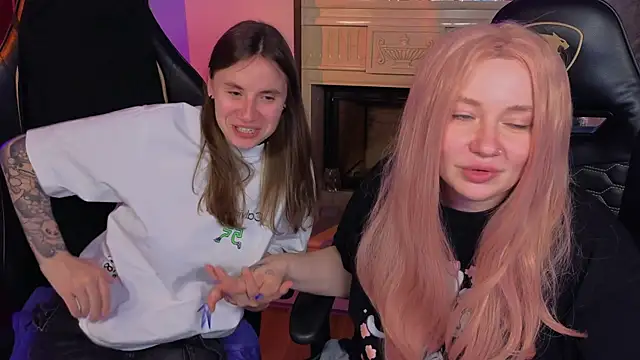  AnnaStark  online show from 03/29/26, 09:44