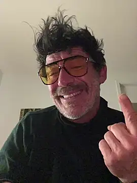 maxximere online show from 02/18/26, 01:25