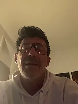 maxximere online show from 03/29/26, 10:11