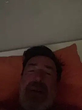 maxximere online show from 04/12/26, 01:42