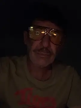 maxximere online show from 03/26/26, 01:15