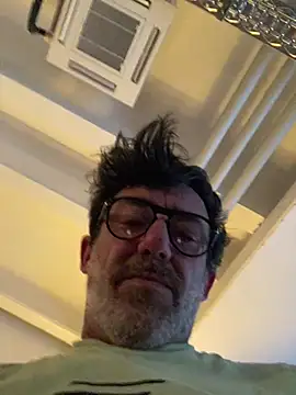 maxximere online show from 02/04/26, 11:11