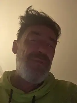 maxximere online show from 11/18/25, 01:54