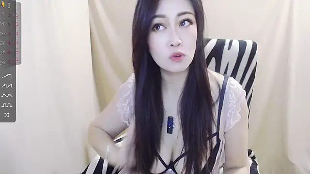 AkinLocal online show from 10/11/25, 07:42