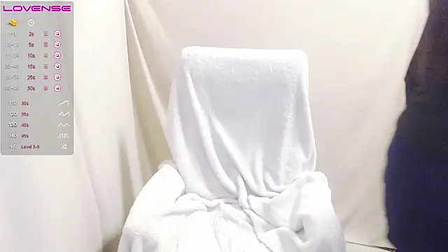 AkinLocal online show from 11/10/25, 02:38