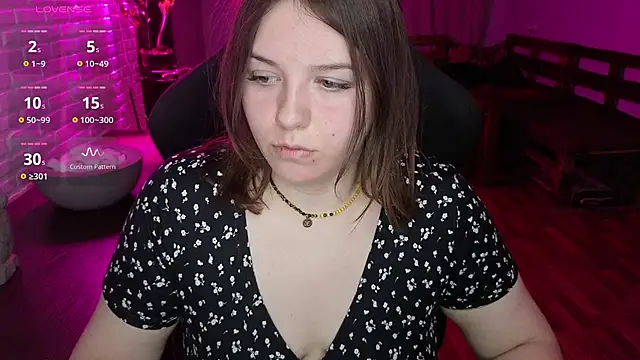 Snapshot of XNirvanaX chatting on 07/12/26, 11:49 XNirvanaX online show from 07/12/26, 11:49