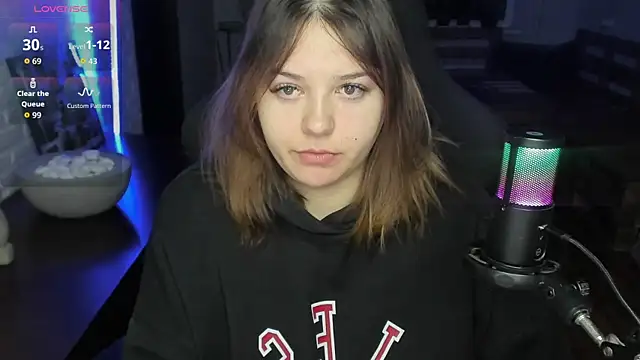 XNirvanaX online show from 10/01/25, 03:22