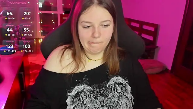 XNirvanaX online show from 02/14/26, 04:56