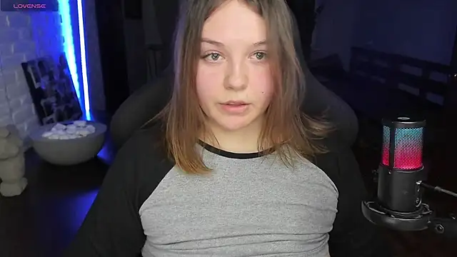 XNirvanaX online show from 11/13/25, 01:53