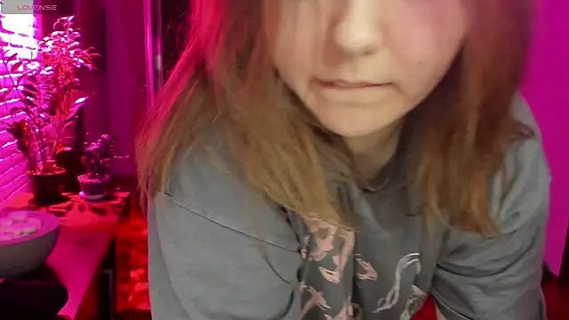 XNirvanaX online show from 12/19/25, 04:05