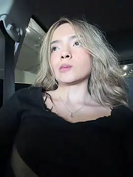 Irina Grant online show from 04/03/26, 03:40