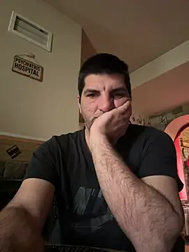 Snapshot of ilievmt84 chatting on 04/15/26, 07:36 ilievmt84 online show from 04/15/26, 07:36