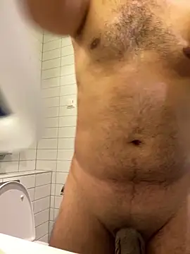 Snapshot of the_indian_dick_u_want chatting on 02/23/26, 04:14 the indian dick u want online show from 02/23/26, 04:14