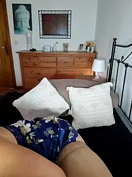 SarahDelSol online show from 04/18/26, 06:27