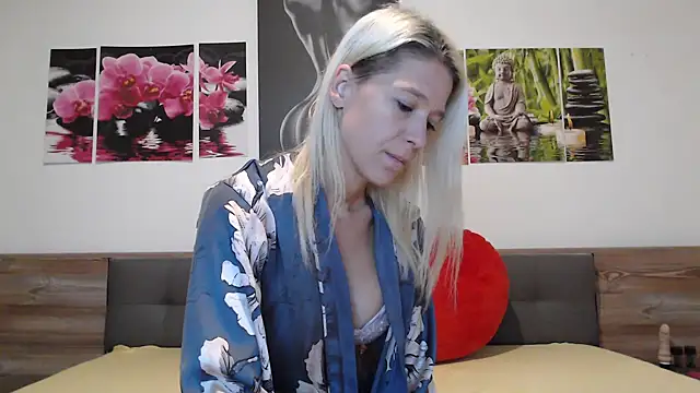 Naschkatze01 online show from 11/07/25, 07:02