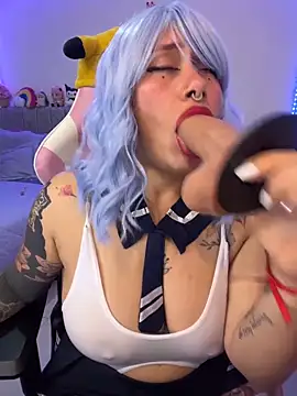 Luna Paris  online show from 03/03/26, 02:24