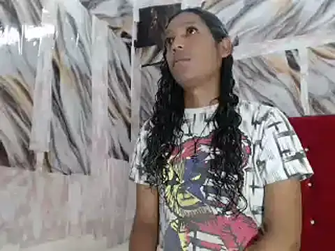 Snapshot of shairaStarr chatting on 01/20/25, 12:07 shairaStarr online show from 01/20/25, 12:07