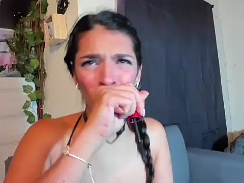 annyluna1 online show from 05/28/26, 07:42